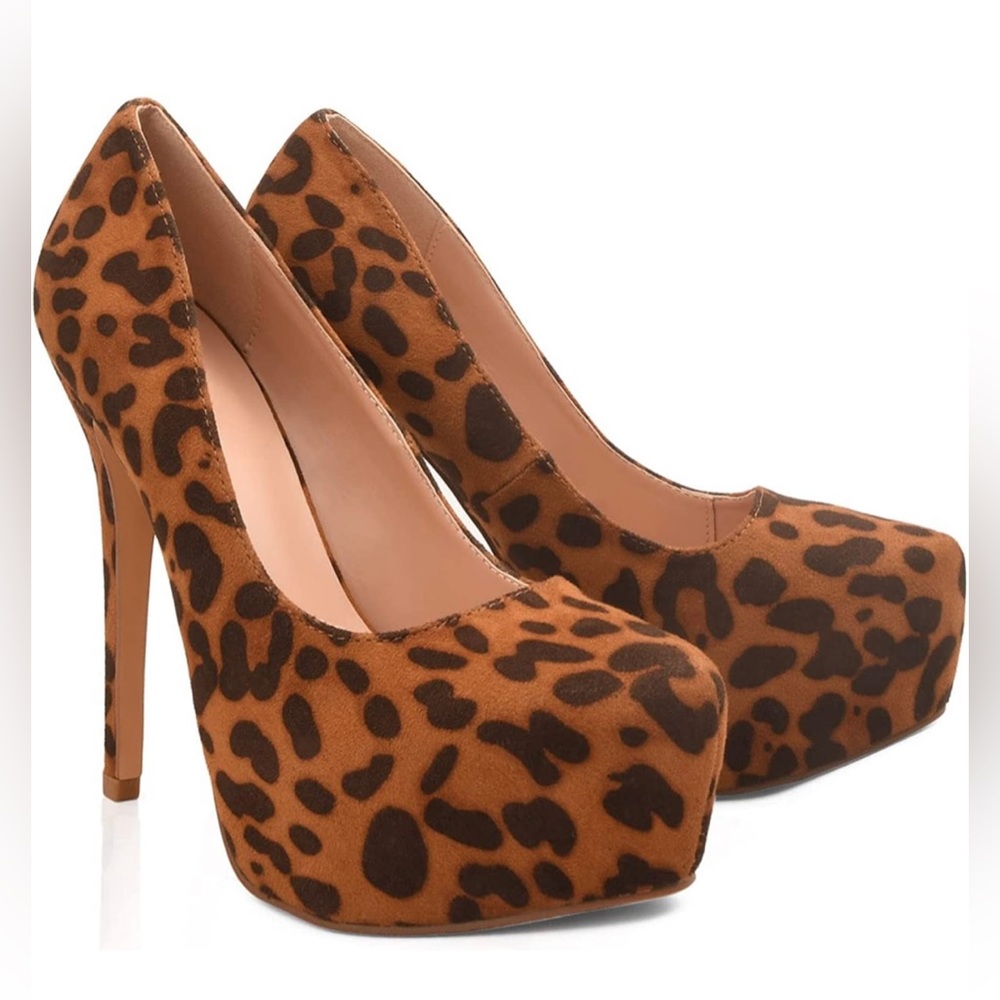 ORIPLALLA Stiletto High Heels Platform Pumps in  Leopard Suede NEW